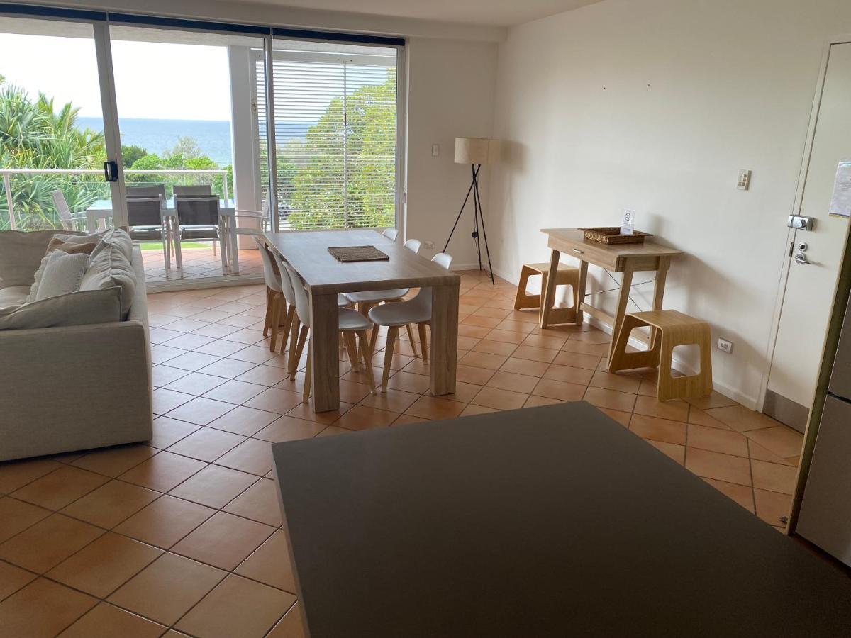 Aqua Promenade Beachfront Holiday Apartments Sunrise Beach Bagian luar foto