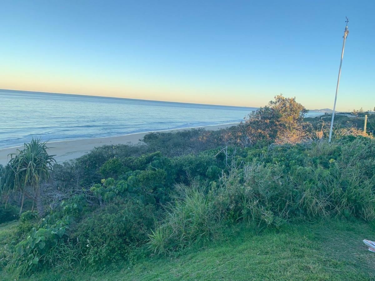 Aqua Promenade Beachfront Holiday Apartments Sunrise Beach Bagian luar foto