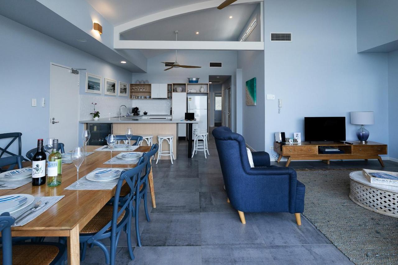 Aqua Promenade Beachfront Holiday Apartments Sunrise Beach Bagian luar foto