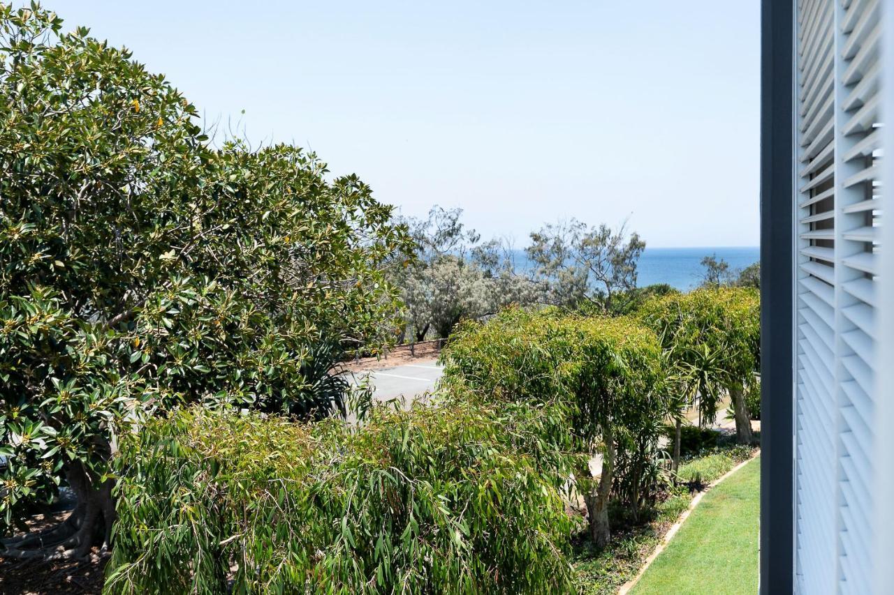 Aqua Promenade Beachfront Holiday Apartments Sunrise Beach Bagian luar foto
