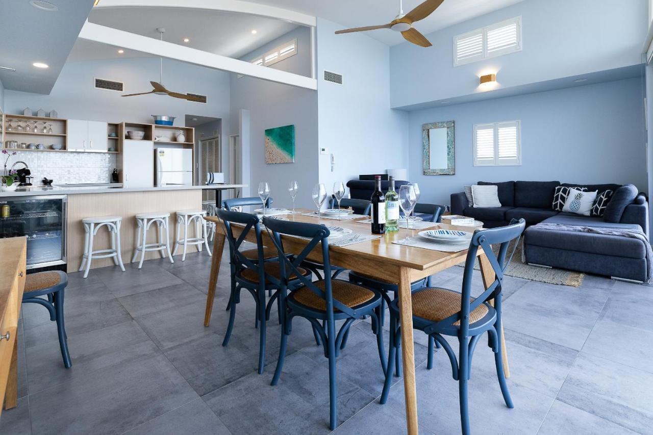 Aqua Promenade Beachfront Holiday Apartments Sunrise Beach Bagian luar foto