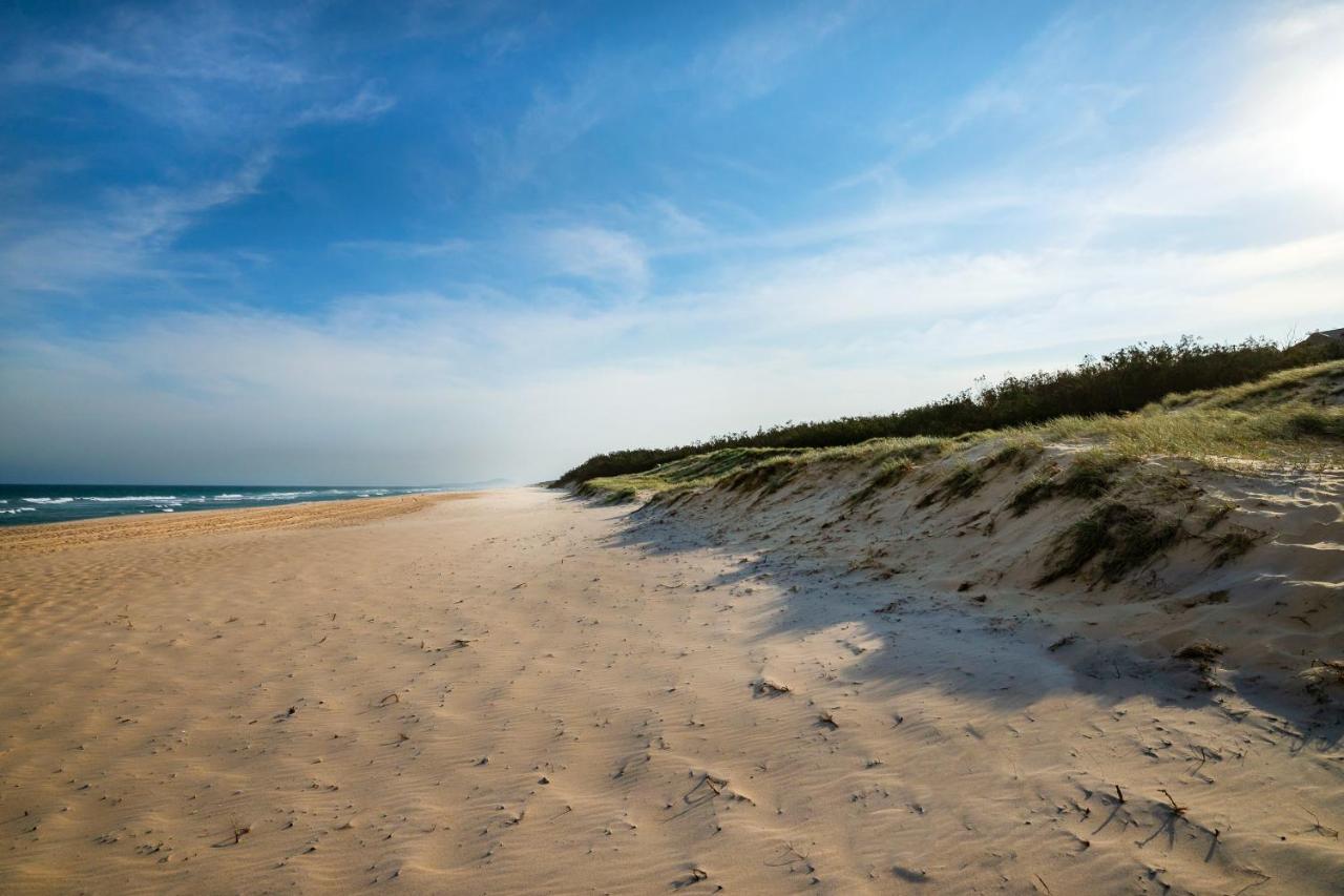 Aqua Promenade Beachfront Holiday Apartments Sunrise Beach Bagian luar foto